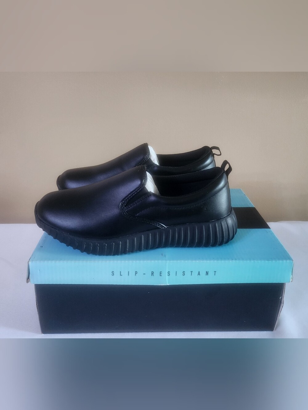 Savvy Slip Resistant Nursing Work Shoes Black